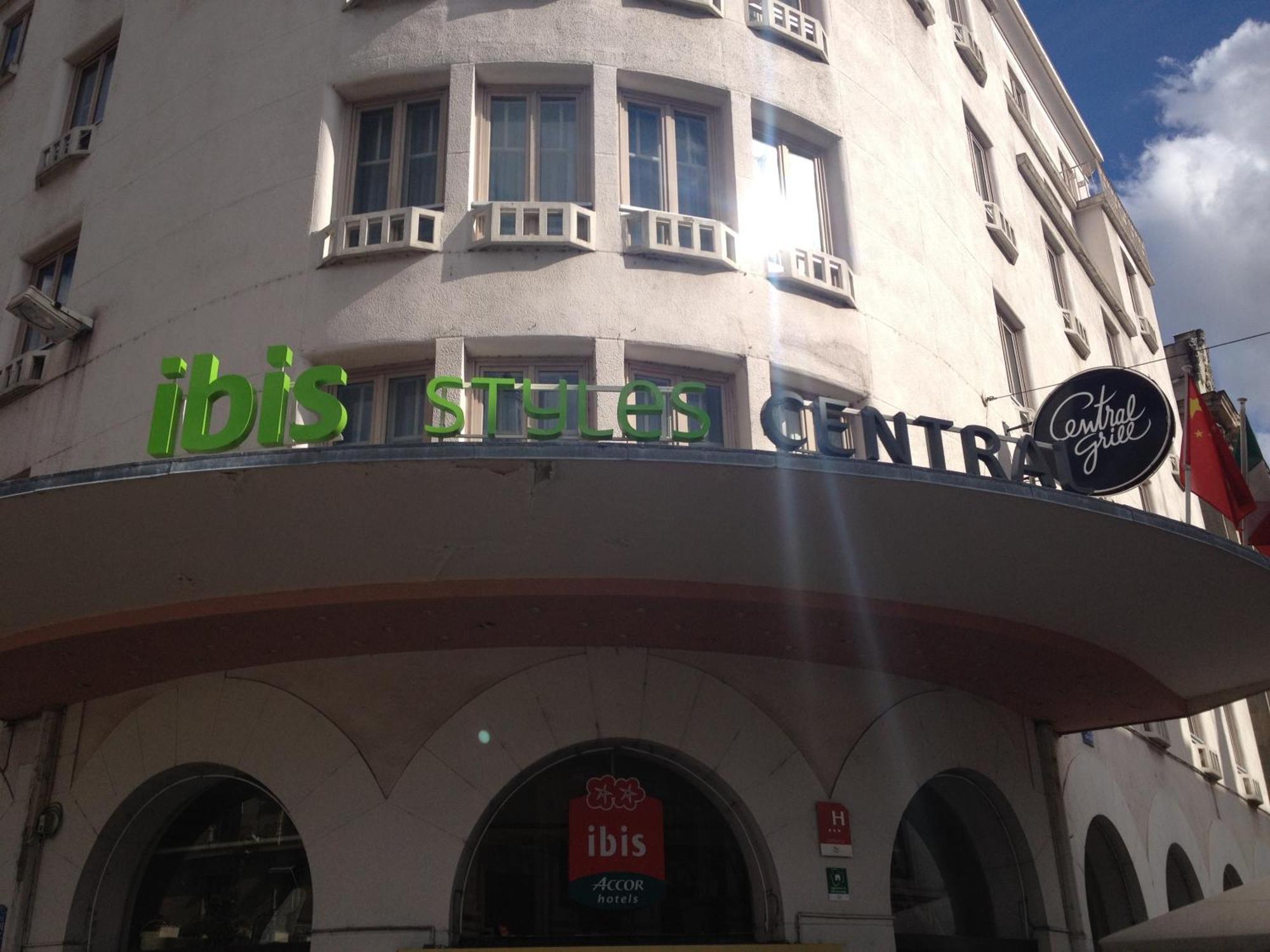 Ibis Styles Dijon Central Hotel Exterior photo